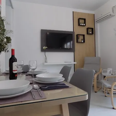 Salinas 150m Playa * פואנגירולה