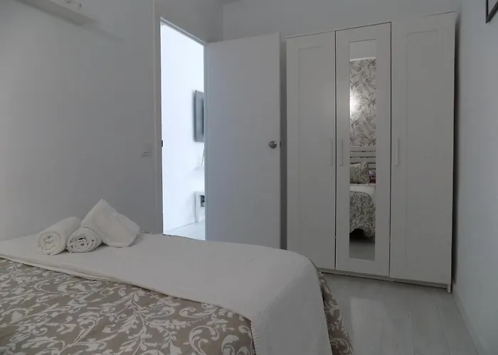 Salinas 150m Playa フエンヒロラ